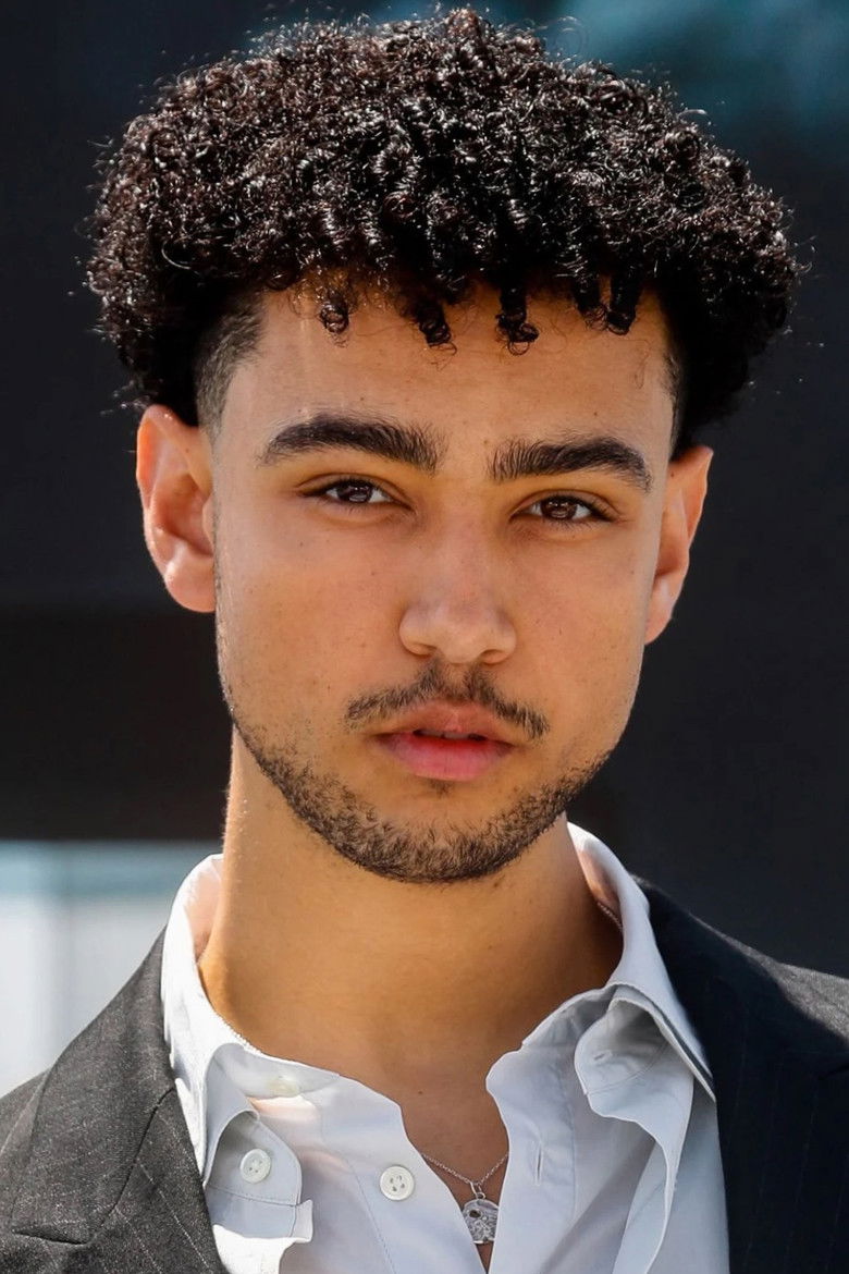 Archie Madekwe: Biography, Career, Net Worth & Personal Life