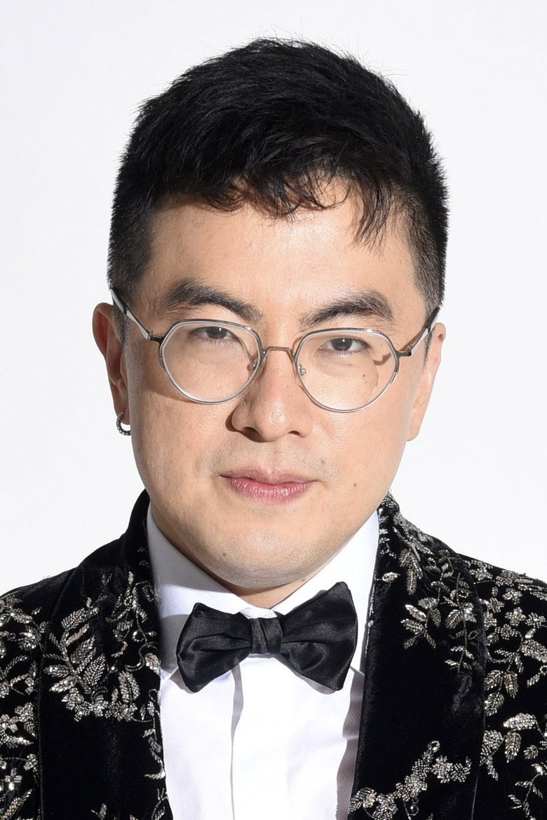 Bowen Yang: Biography, Career, Net Worth & Personal Life
