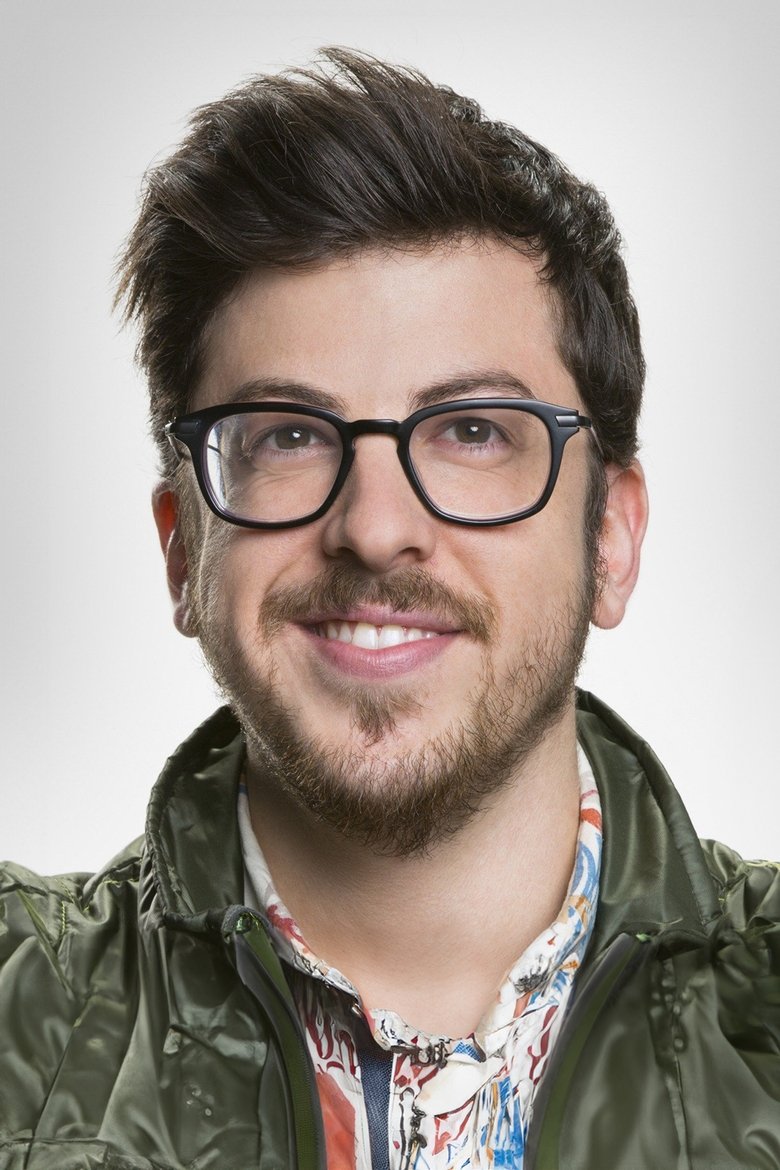 Christopher Mintz-Plasse: Biography, Career, Net Worth & Personal Life