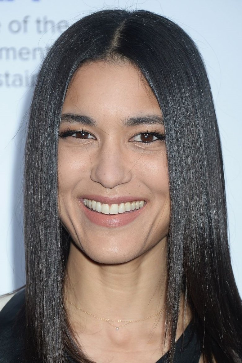 Julia Jones: Biography, Career, Net Worth & Personal Life