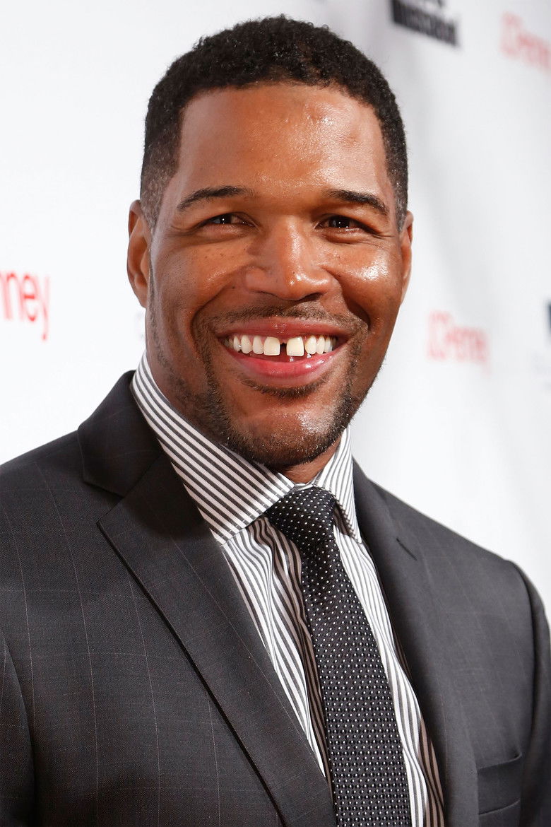 Michael Strahan: Biography, Career, Net Worth & Personal Life