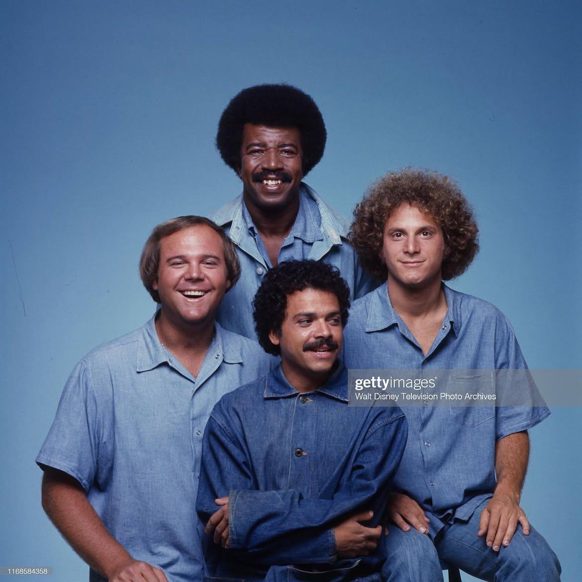 some-good-jeans-for-your-sundayhope-you-all-are-ending-the-weekend-on-a-high-note-walt-d.jpg